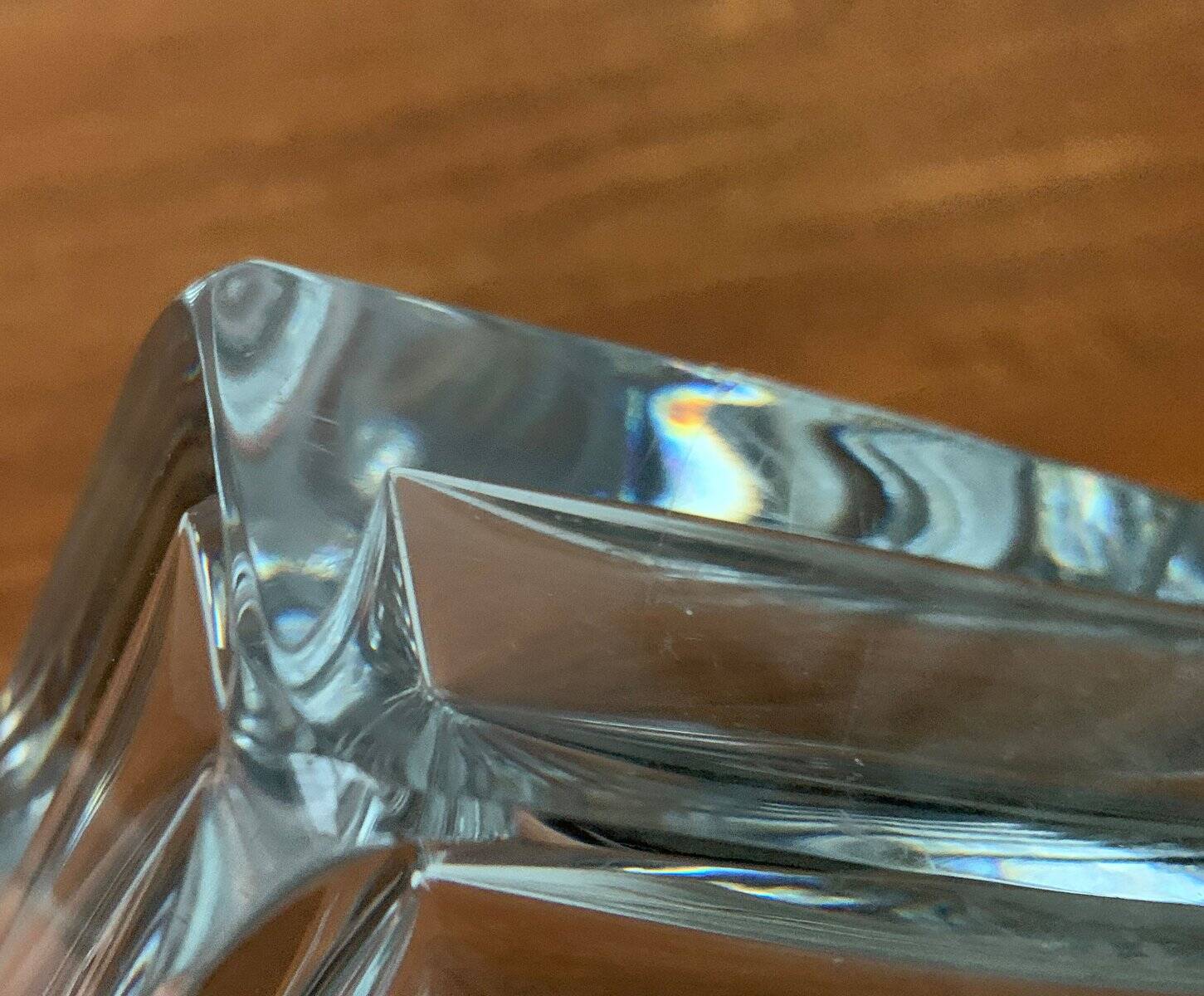 Bouteille en verre suédoise vintage d'Orrefors