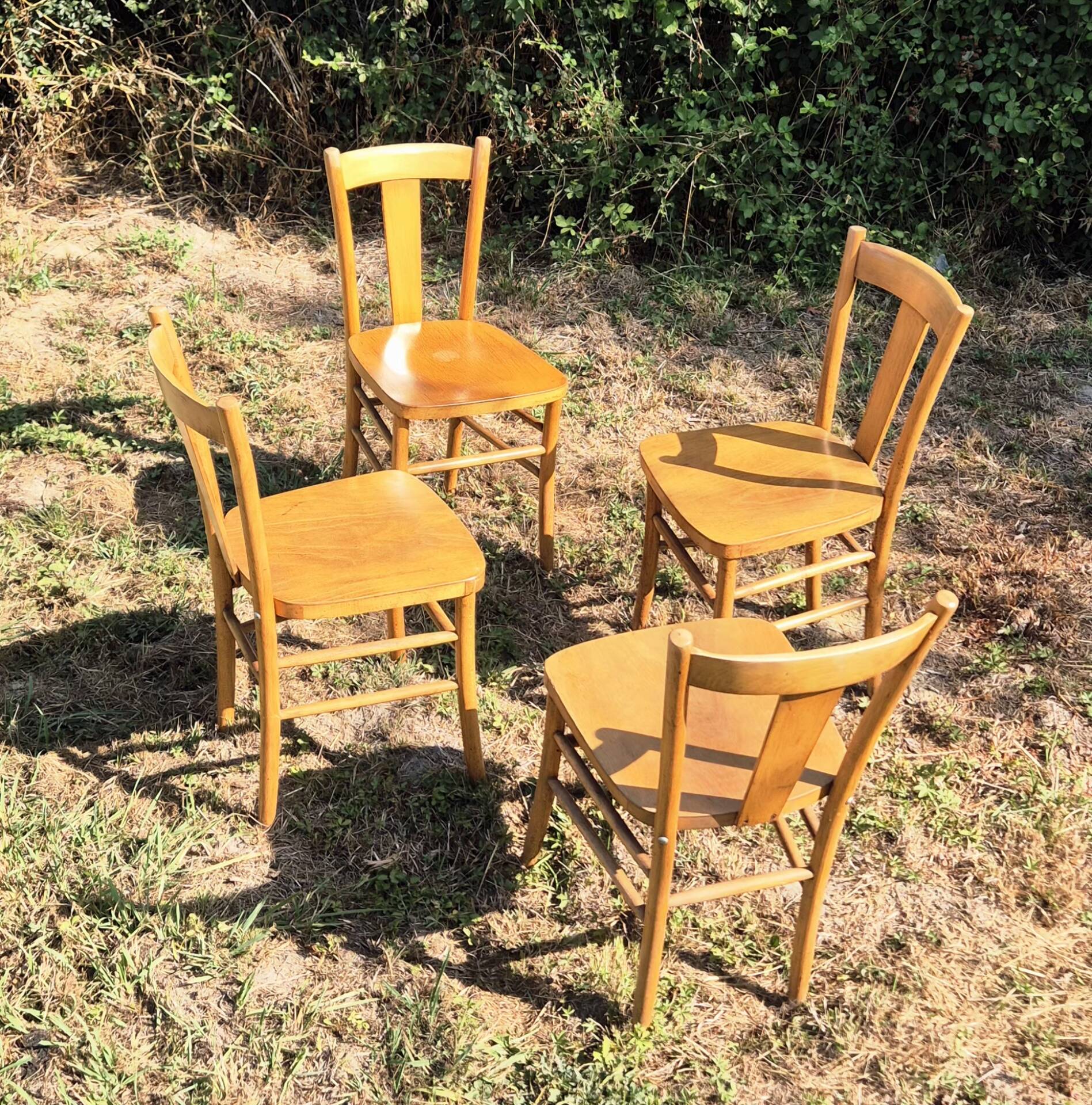 4 vintage bistro chairs from the 1950s in raw wood