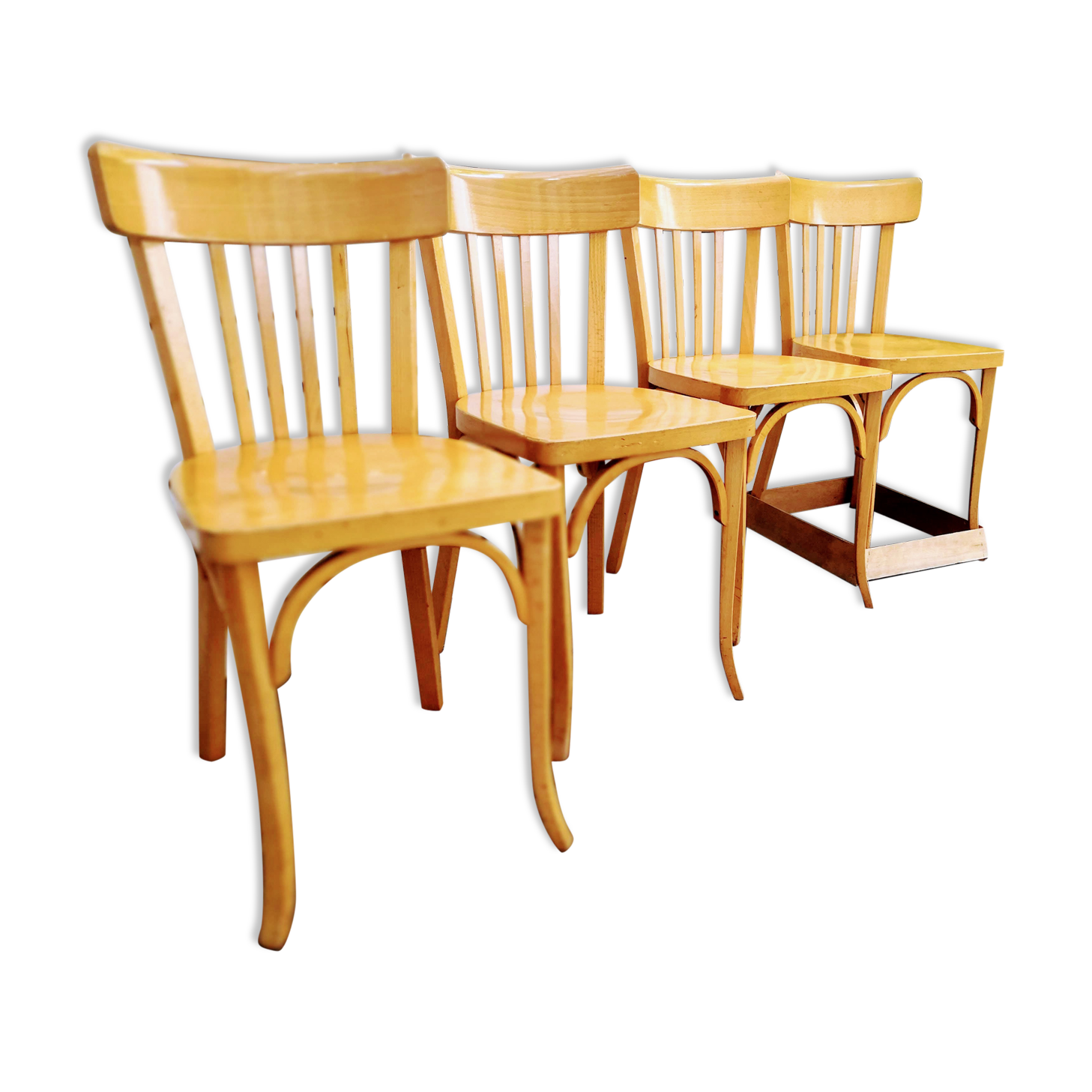 Série de 4 chaises bistrot Baumann