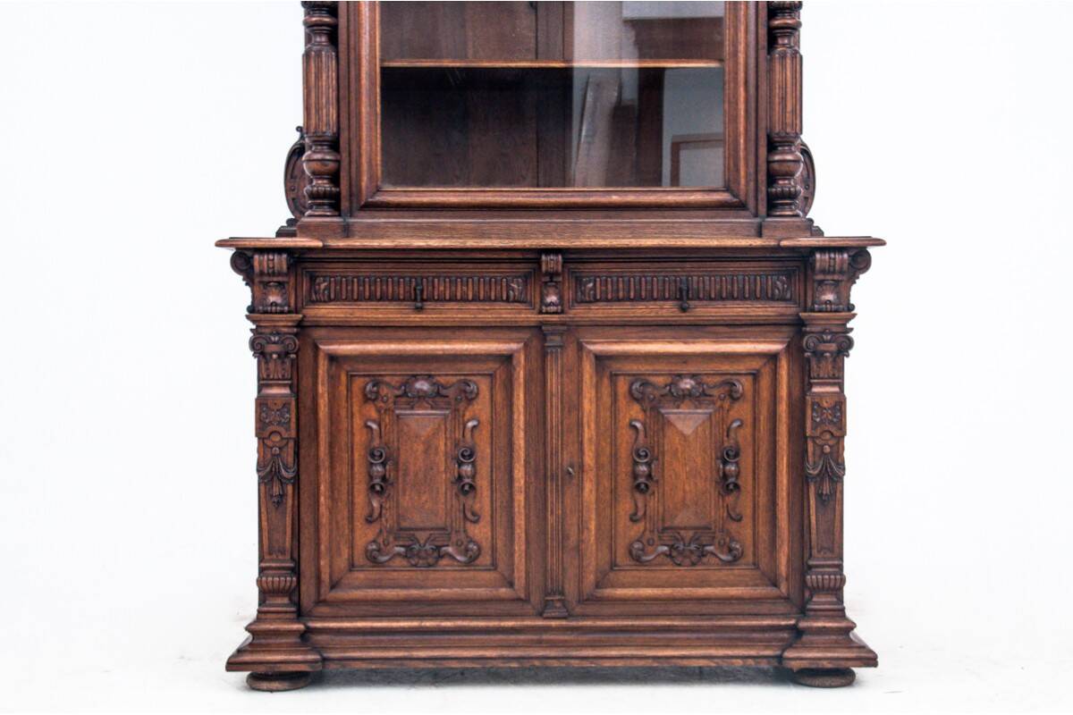 Buffet en chêne, France, vers 1870.