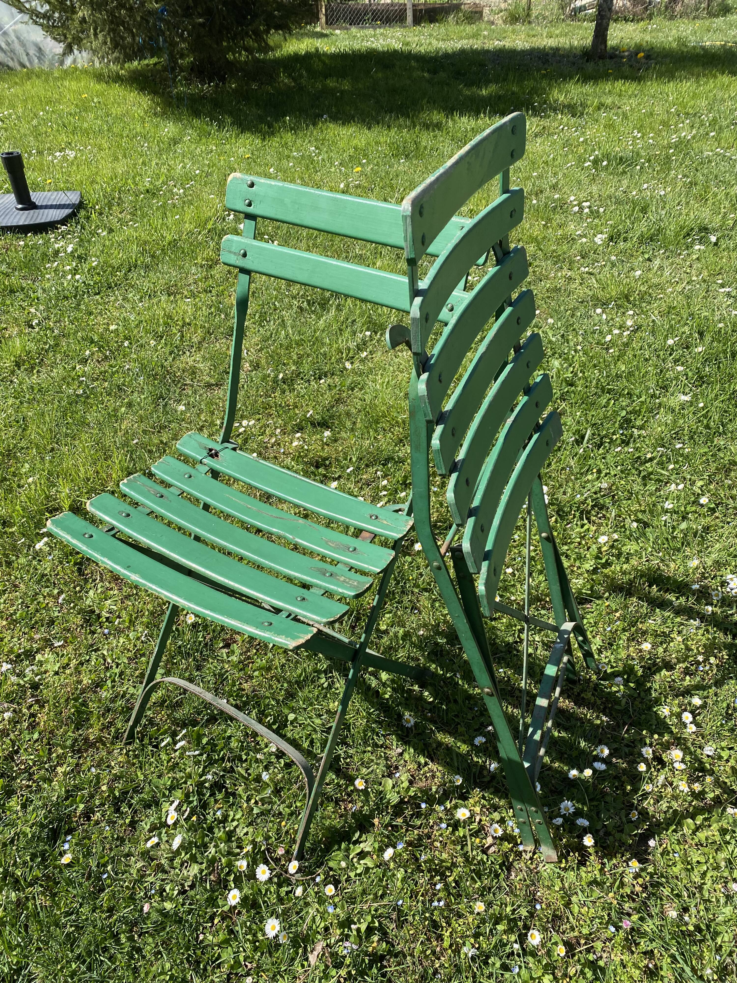 Set of 4 folding garden chairs - vintage green