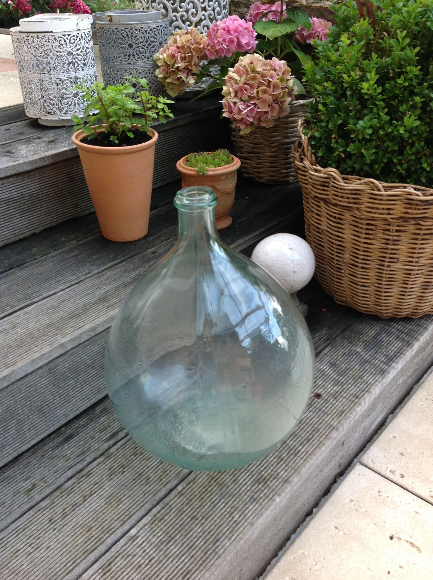 Demijohn
