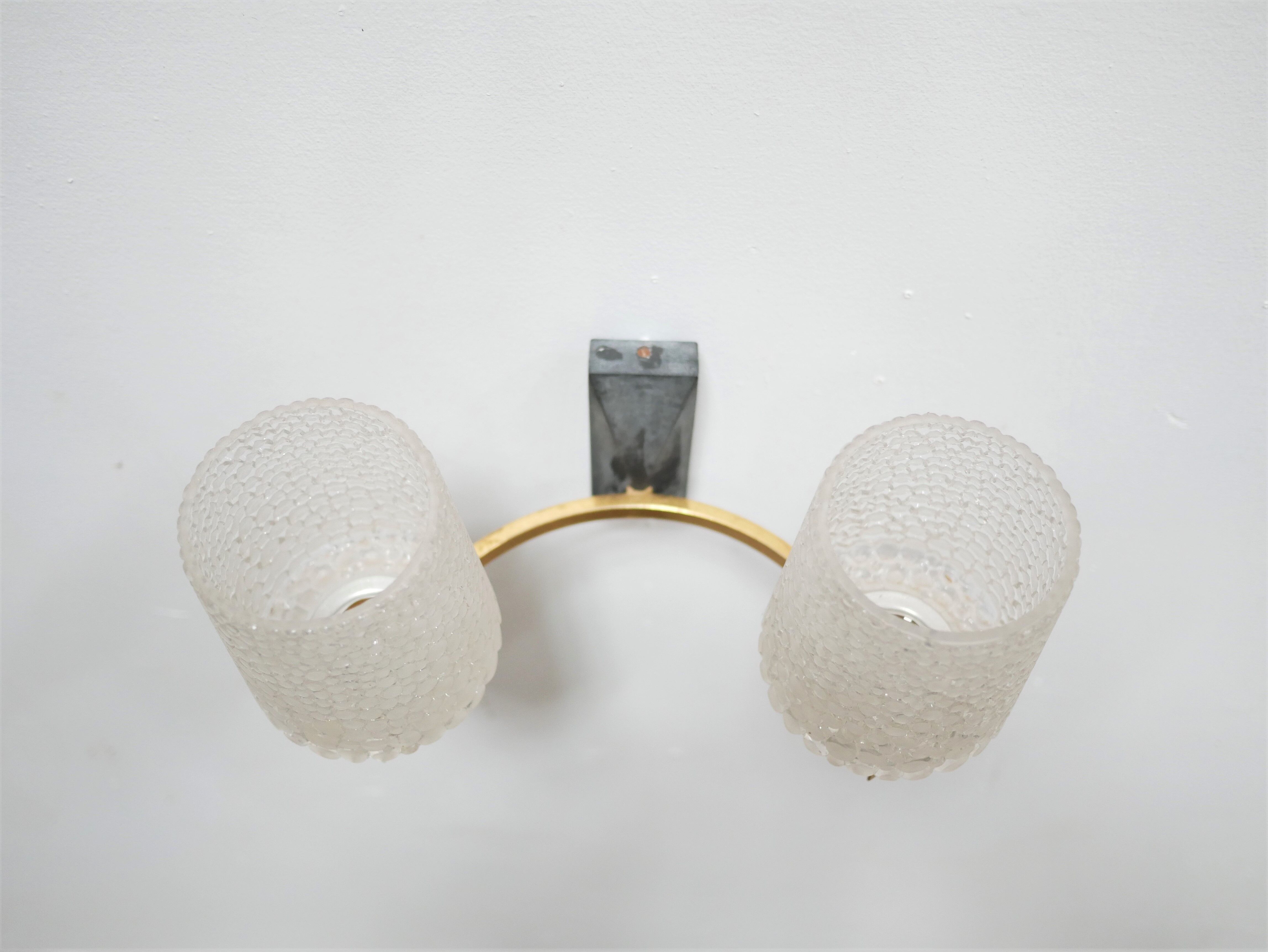 Vintage brass and glass wall apply edited by Maison Arlus