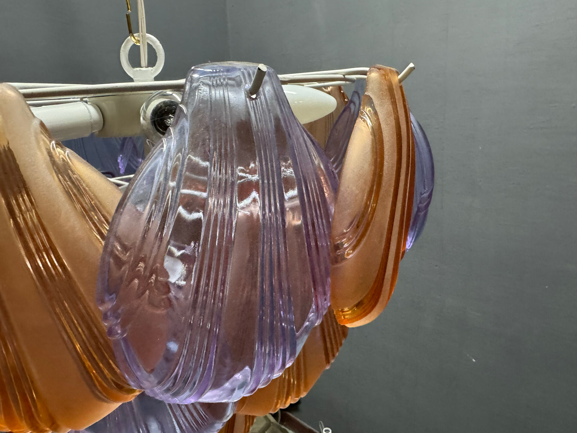 1980s Retro Murano Glass Shell Chandelier in Amber and Lavender, Italy