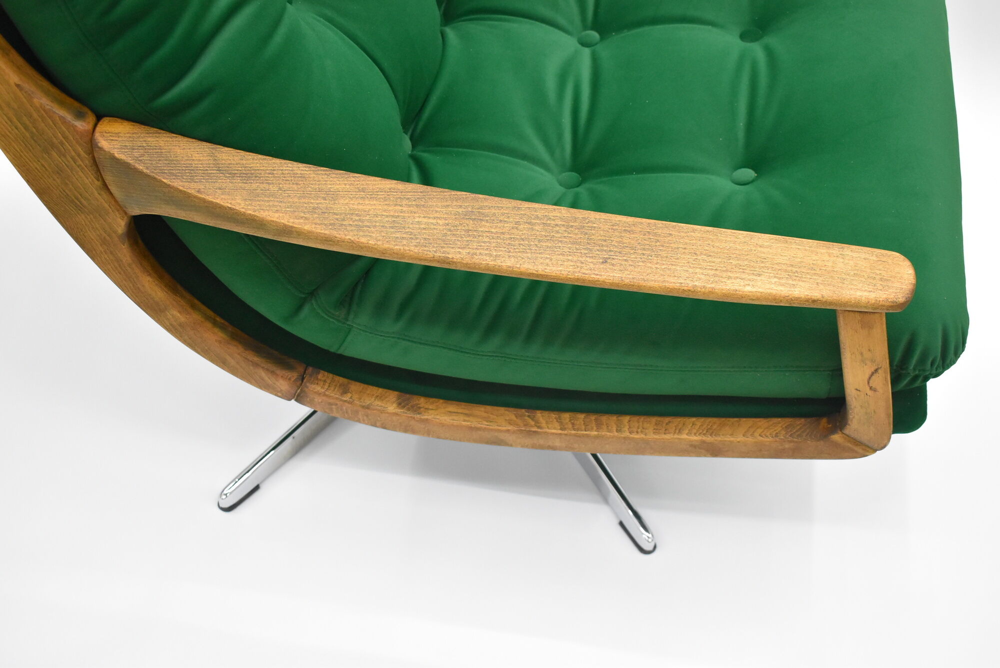 Original rotate armchair, Scandinavian icon, 1960s, quality green velvet