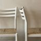 Paire de chaises vintage en bois blanc et paille