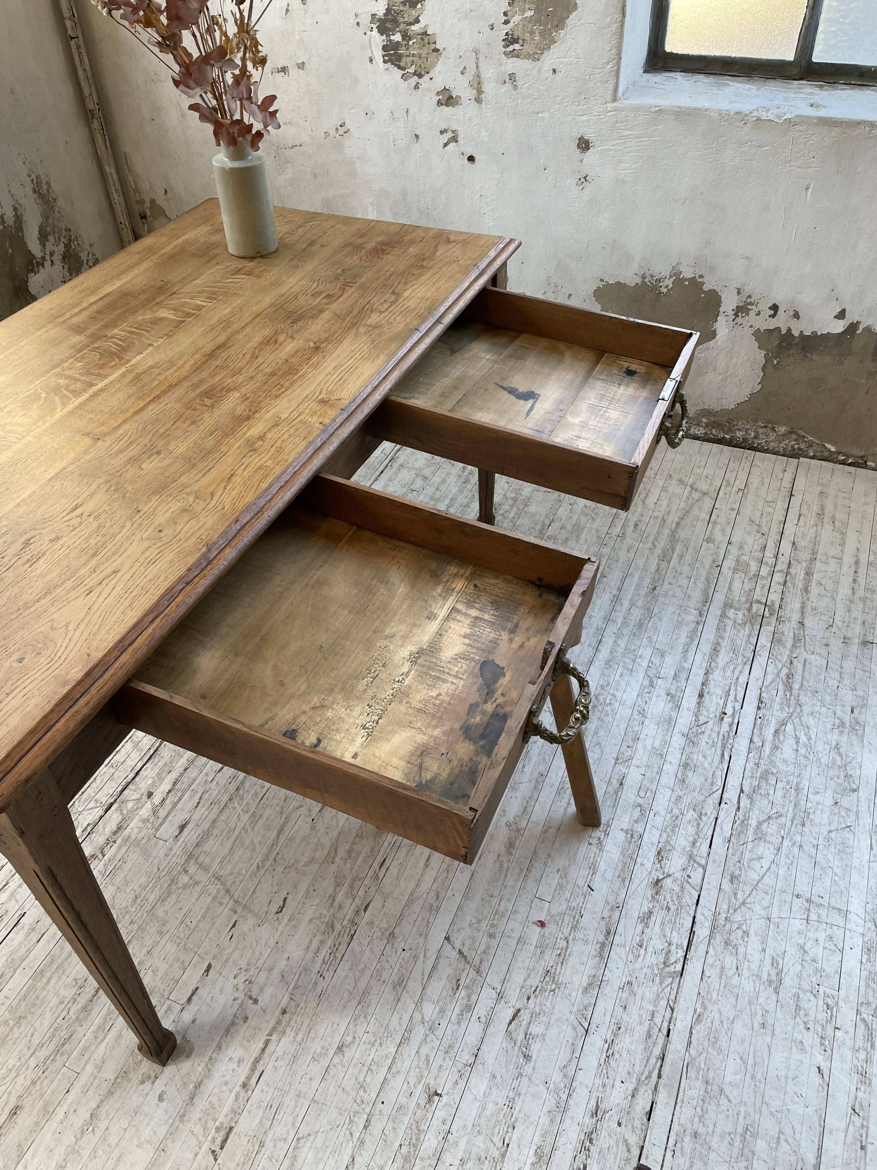 Oak desk 1900