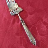Cake shovel