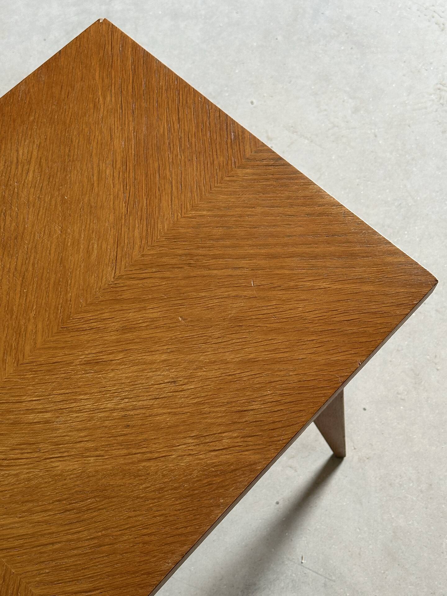 Table basse vintage années 50 pieds compas design scandinave