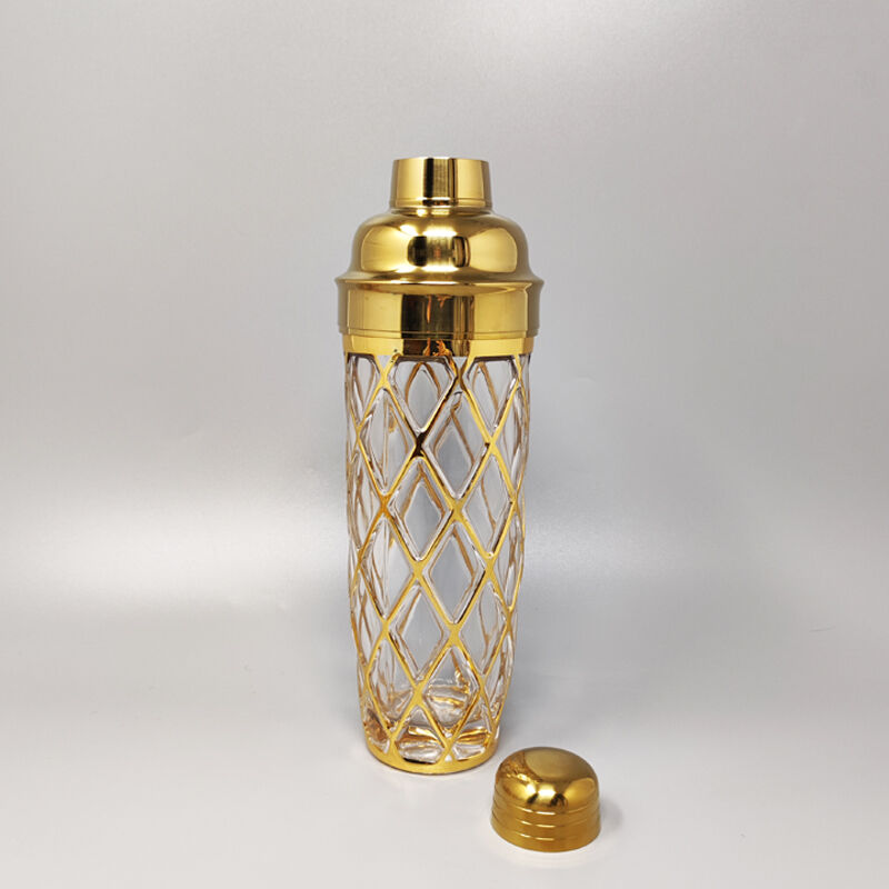 2000s cocktail shaker with 4 glasses by Altuzarra. Made in Usa