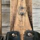 Paire de ski vintage en bois