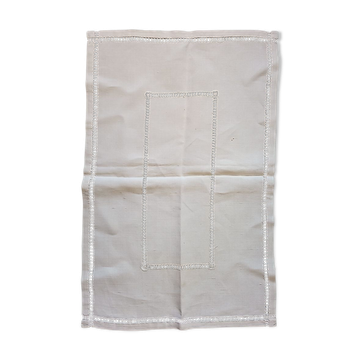 Centre de table ancien - 44 x 67 cm