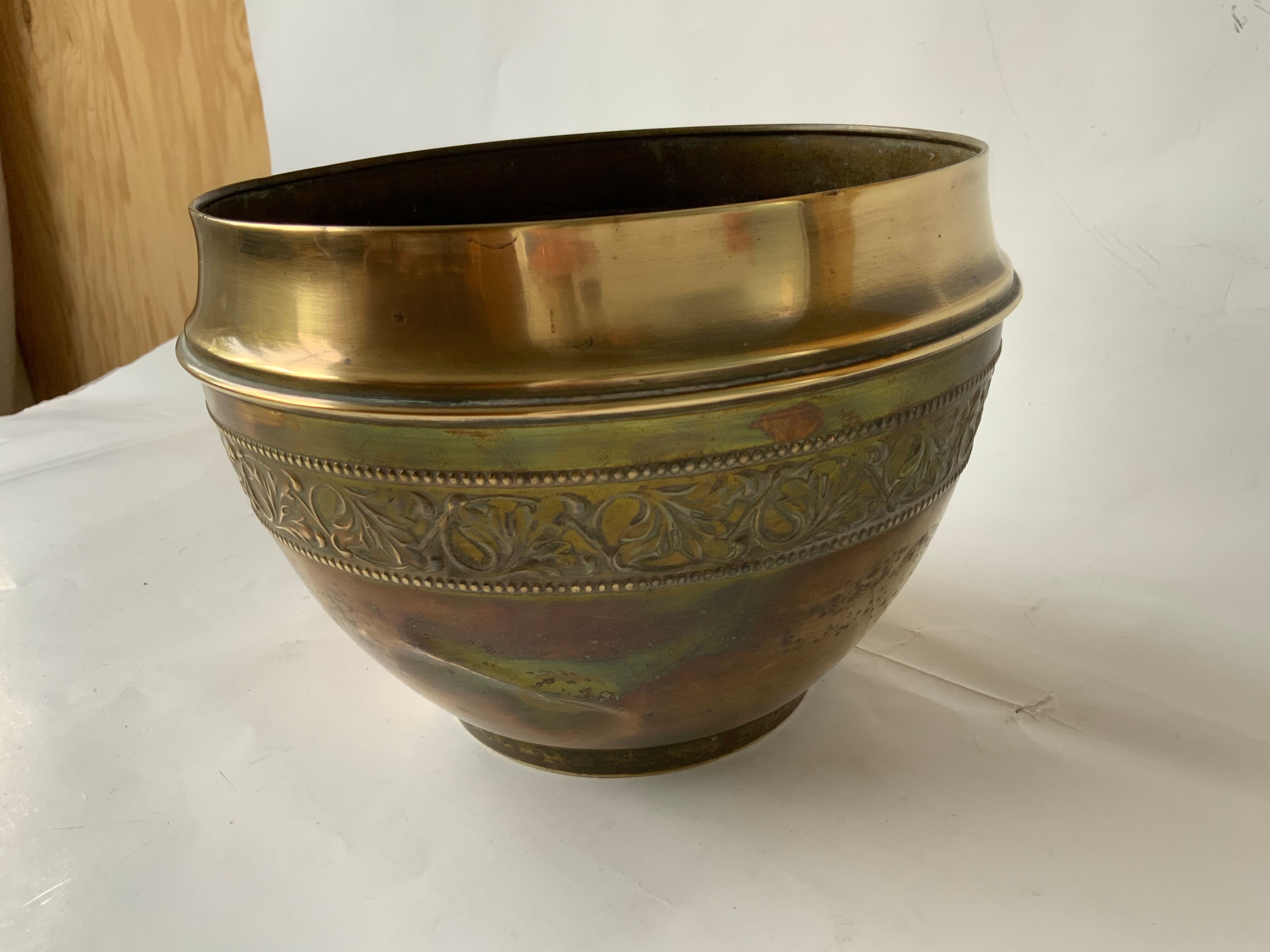 Cache pot en laiton vintage