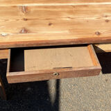 Table de ferme pied fuseau