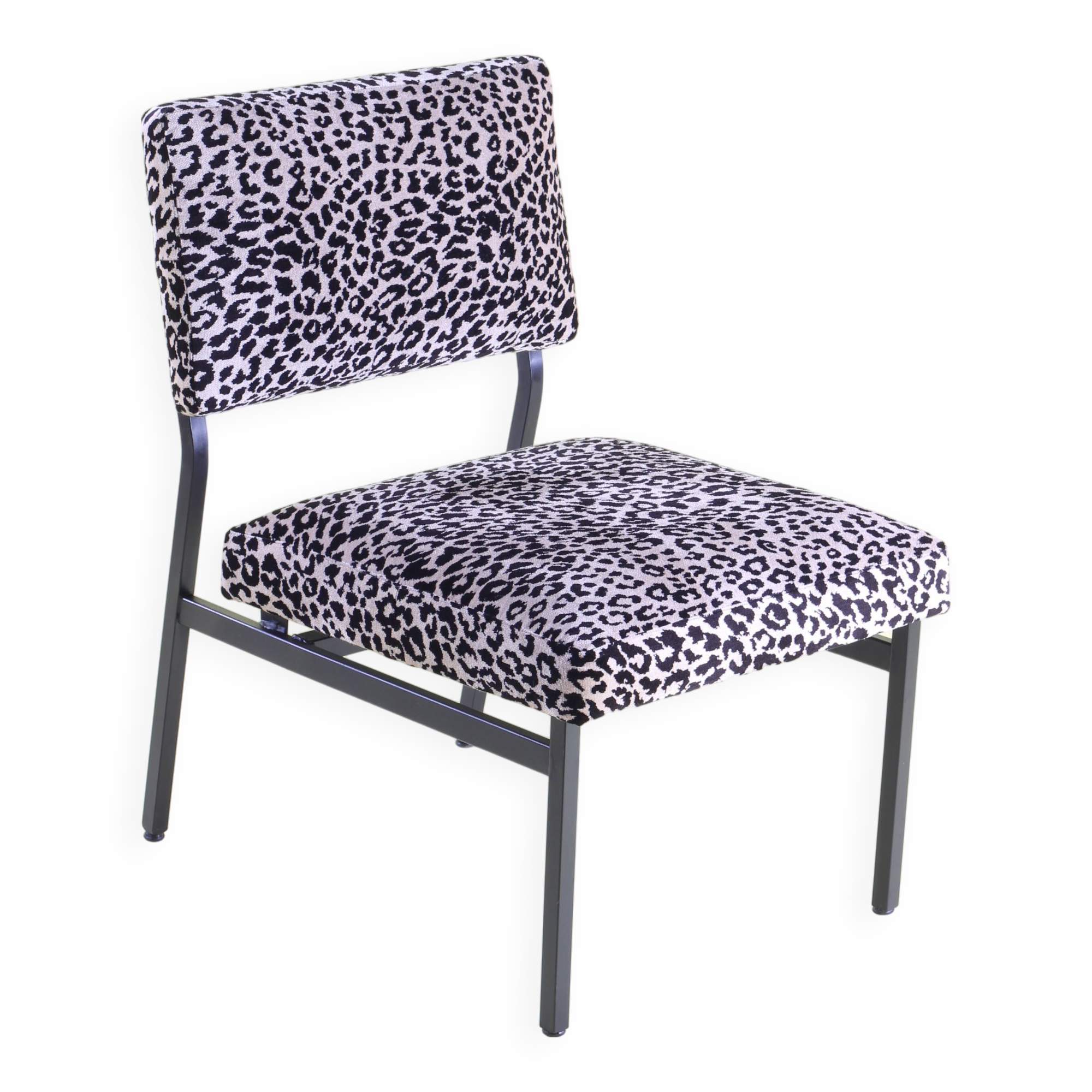 Fully restored 1950s-60s leopard print chaise lounge