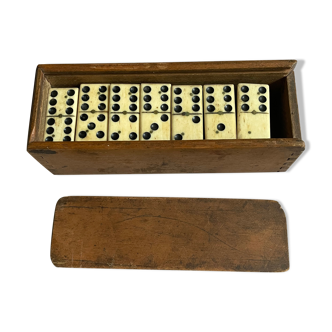 Ancien jeu de dominos complet