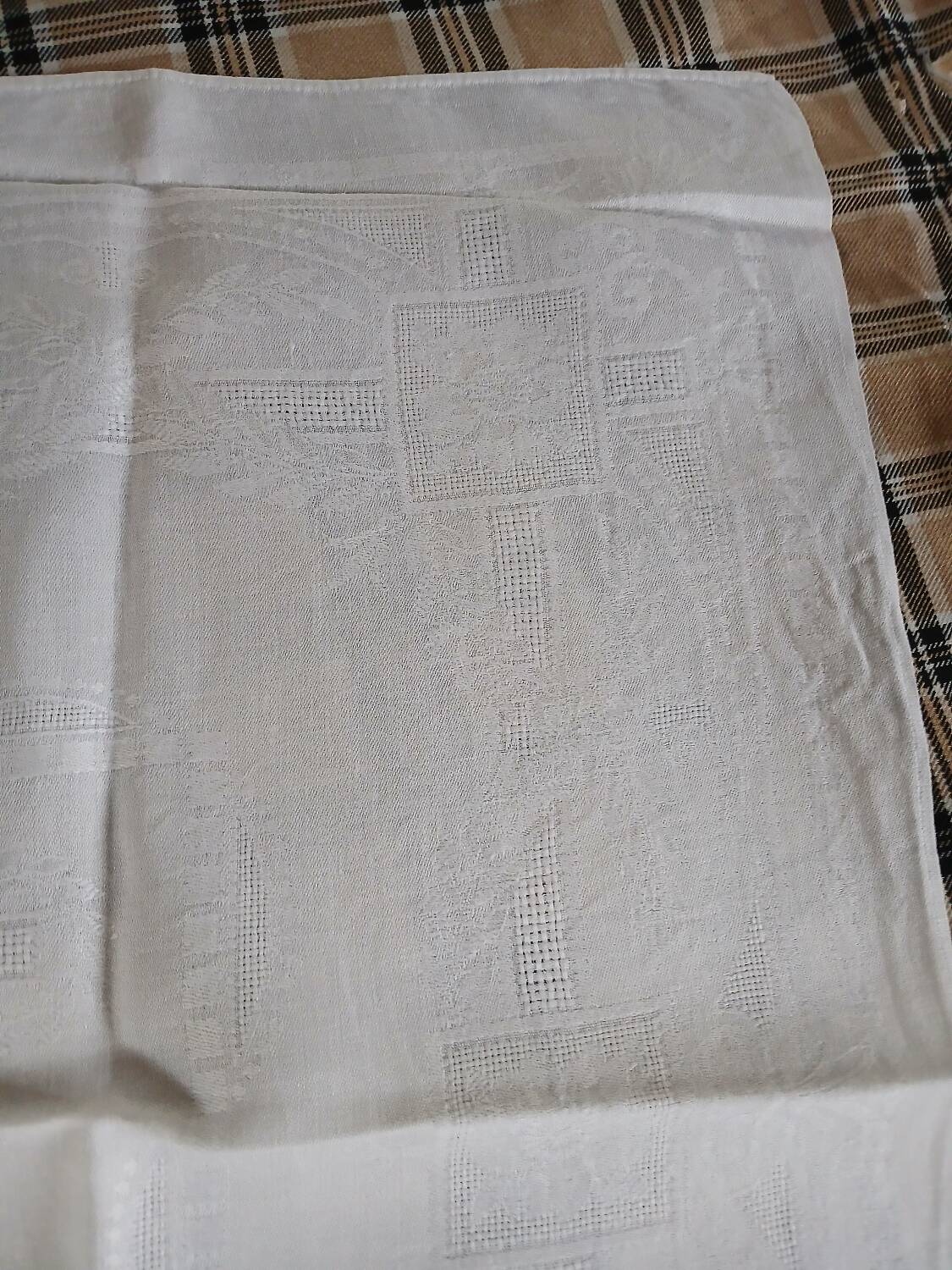 11 antique linen napkins