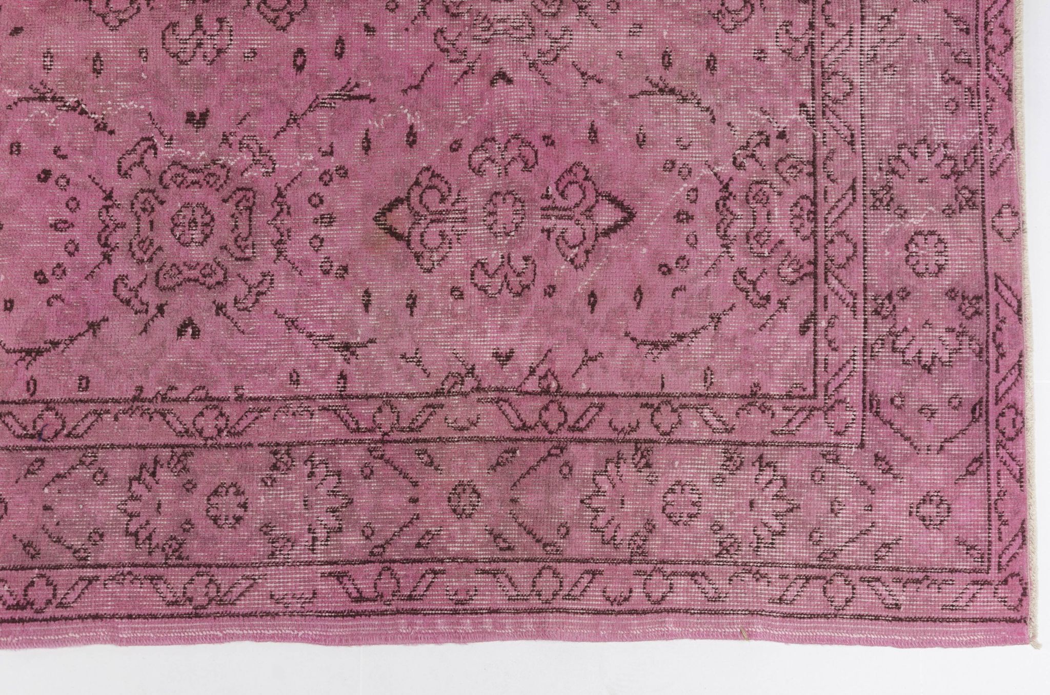 Tapis vintage anatolien rose sku 2536