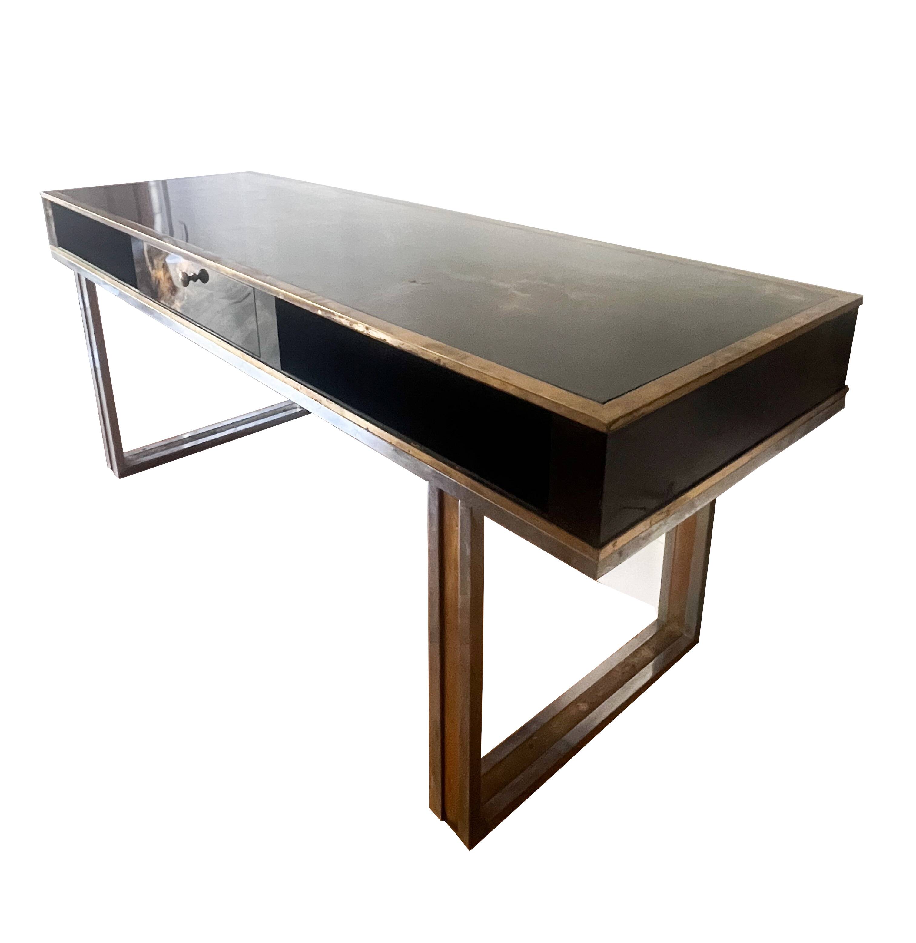 Vintage desk, 1970
