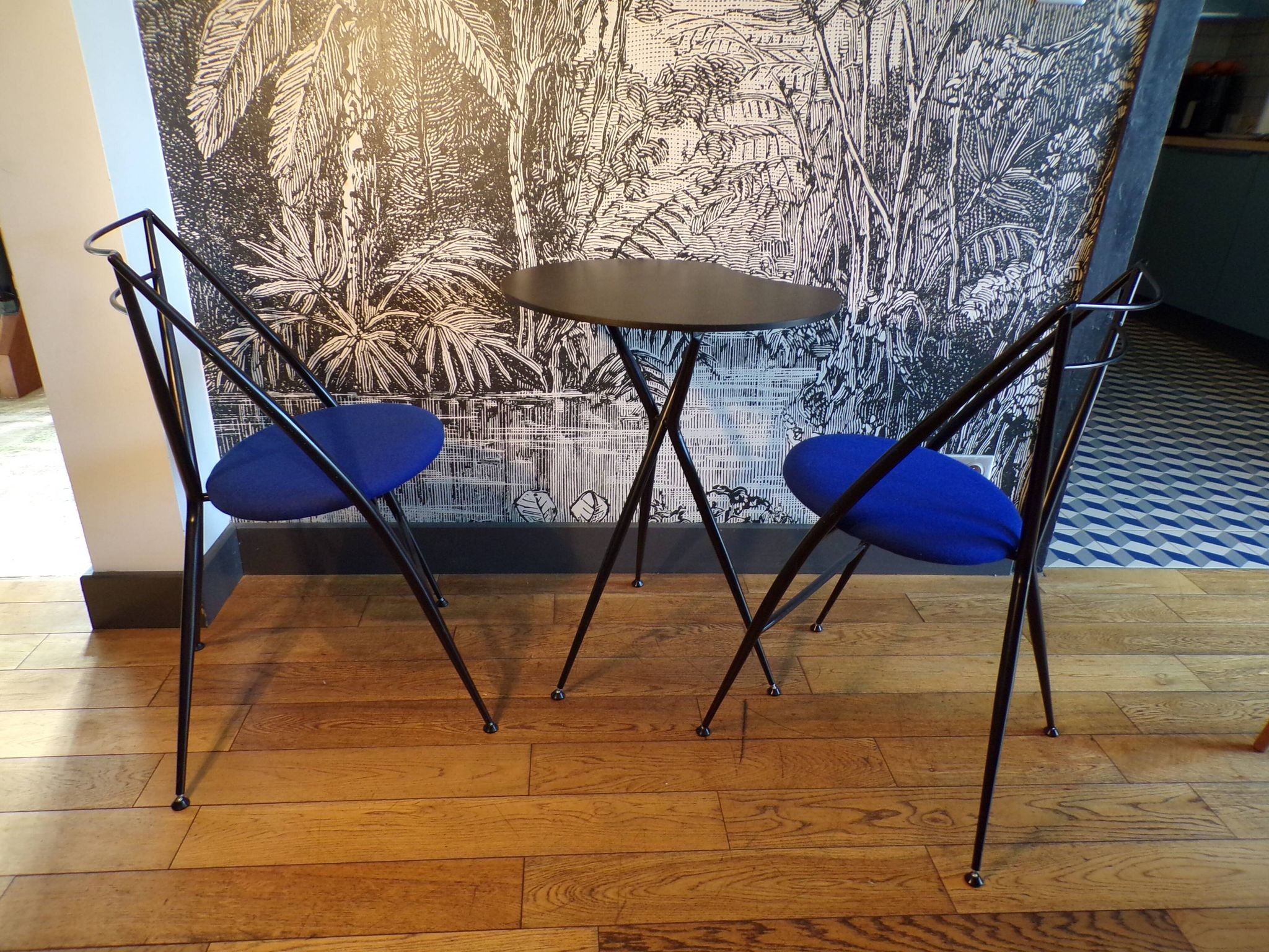 Set of 2 stools and Yamakado side table.