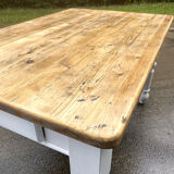 Table wood turned feet