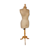 mannequin de couture Juvenia Paris