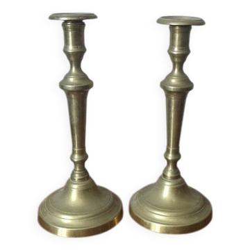 Paire de bougeoirs en laiton anciens campagne scandinave chandeliers