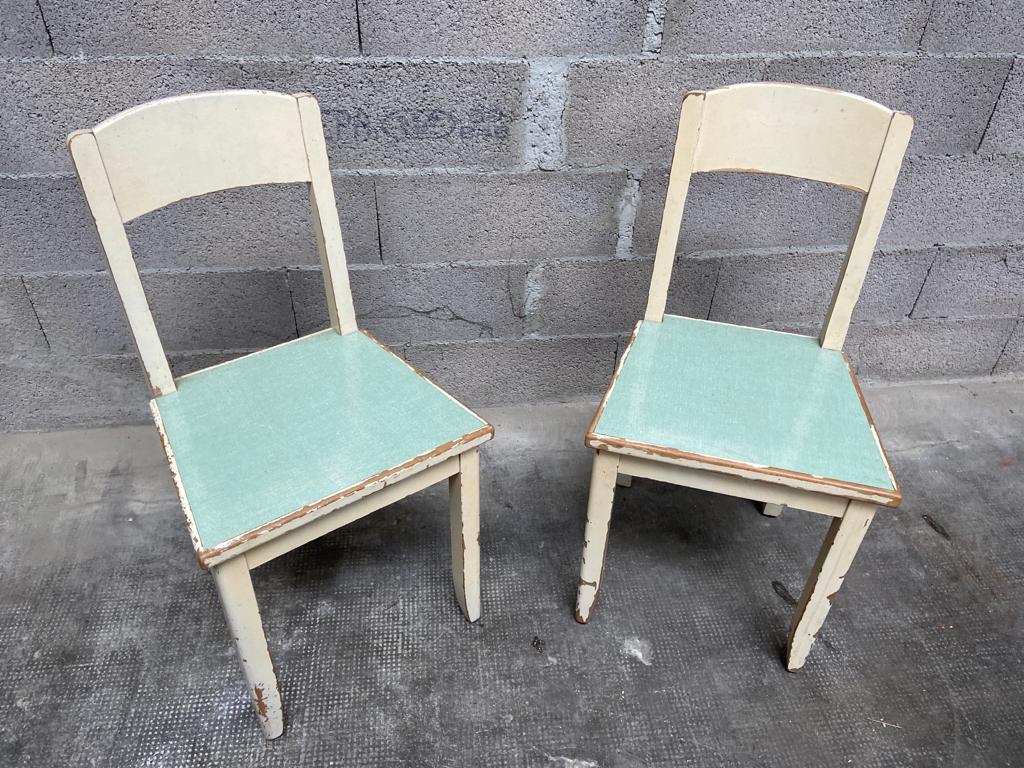 Paire de chaises en bois & formica vintage 1950