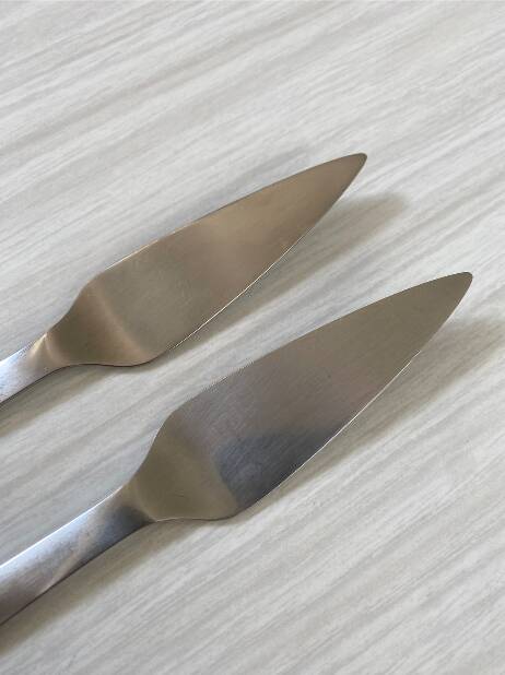 Set of 2 fish knives – Georg Jensen model “New York”
