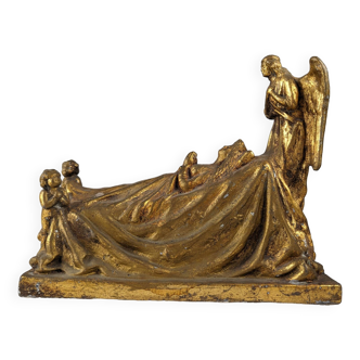 Sculpture Reine et Anges en terre cuite dorée