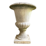 Medici pot in beige reconstituted stone
