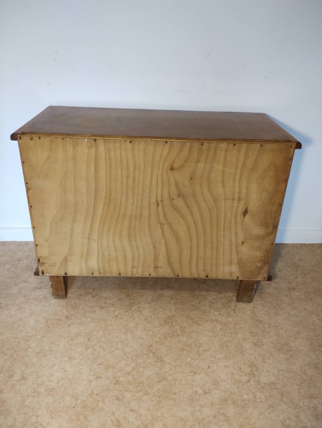 Vintage chest of drawers