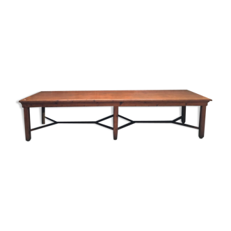 Table of Draper early twentieth