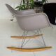 Rocking-chair de Charles & Ray Eames édition Vitra