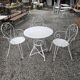 Salon de jardin en fer forgé , 1 table + 3 fauteuils