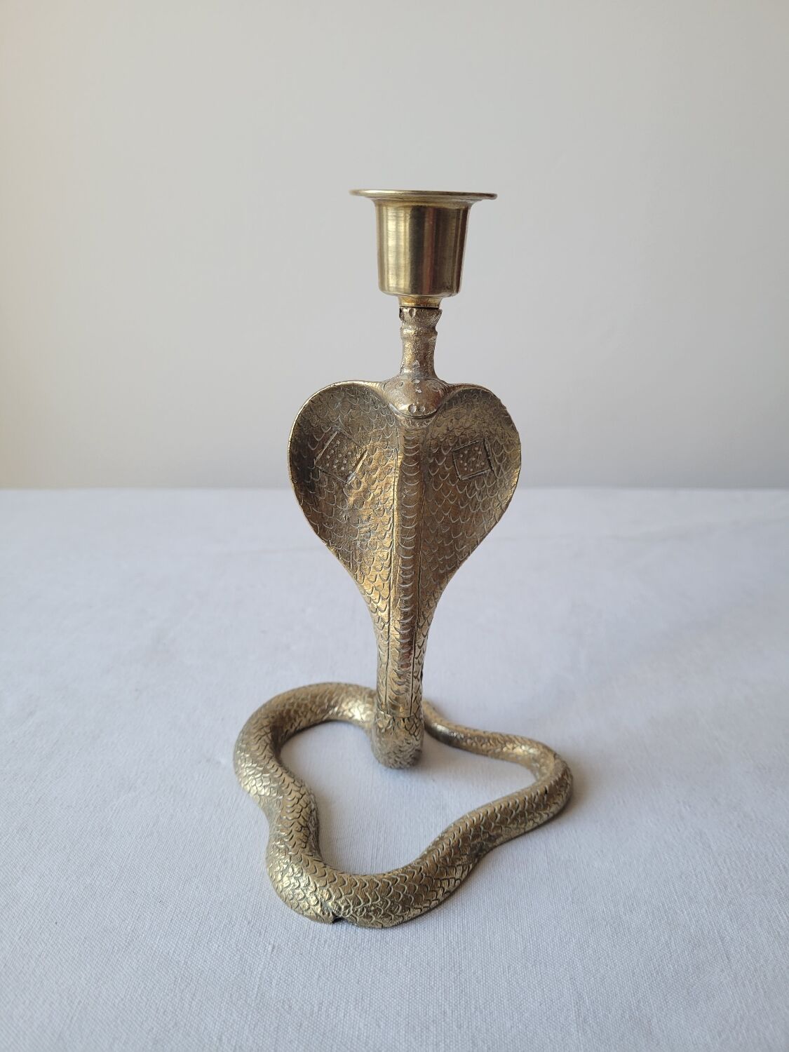 Zoomorphic snake cobra candle holder