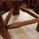 Chaise Tripode Brutaliste " Wabi-Sabi " Art Populaire 1900-1950