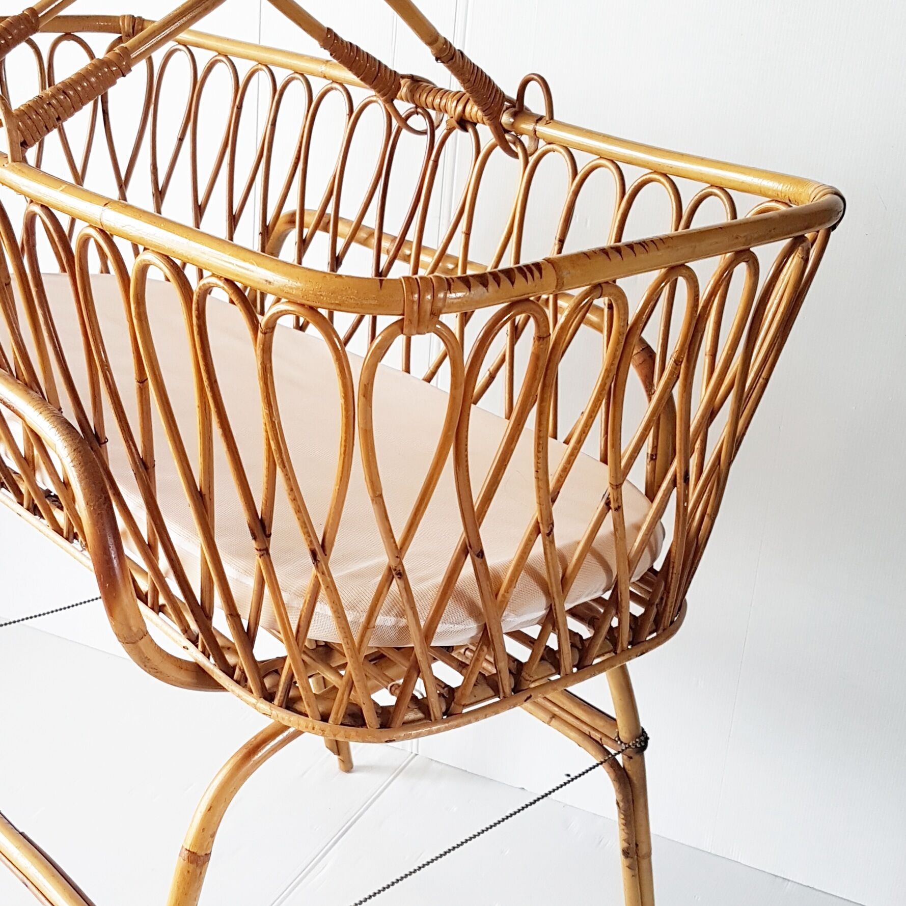 Rattan basket on foot 60 years