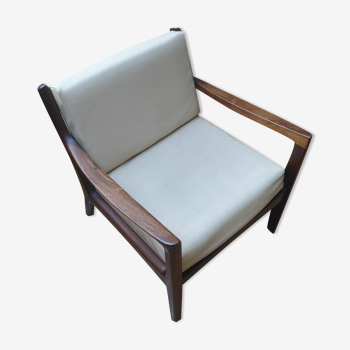 Senator armchair in Rosewood by Ole Wanscher for France & Son