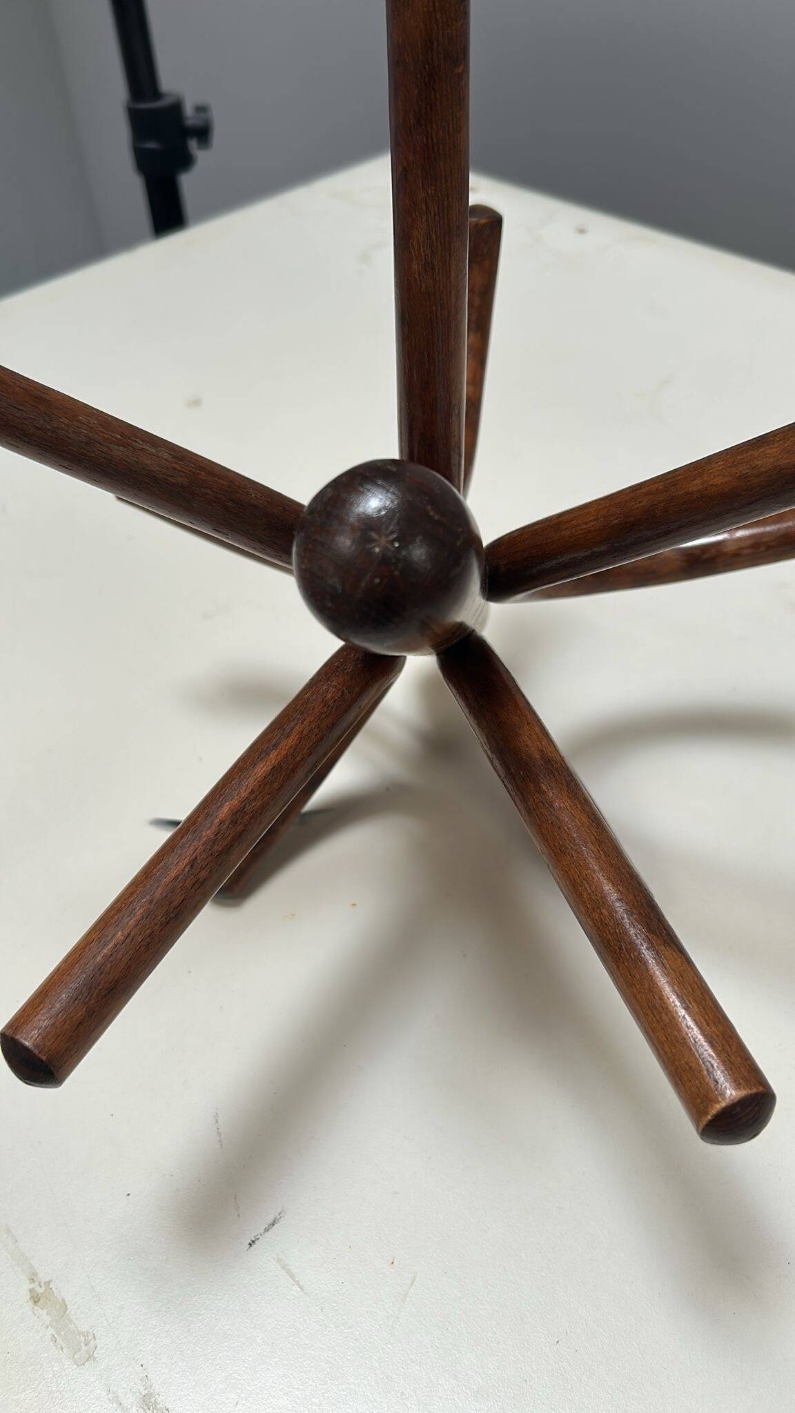 Free-standing coat rack Thonet from the 1980s, Czechoslovakia.