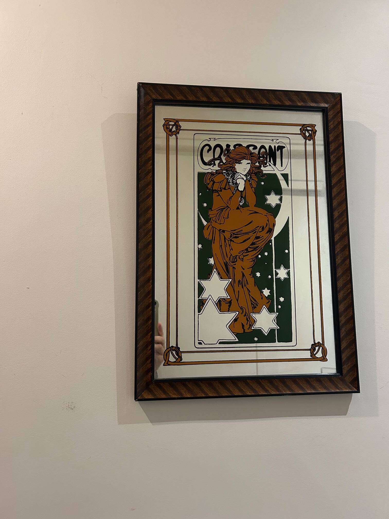 mirror 70s Mucha Crissant