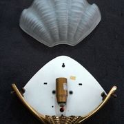 Wall lamp shell art deco in bronze and thick frost glass