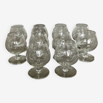 lot 10 verres a digestif ou cognac