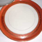 Lot assiette et plat en porcelaine de Limoges avec liseré orange et or