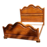 Double bed in solid oak.