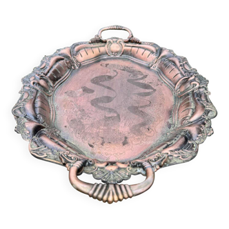 Large plateau style Baroque from the 1950s.