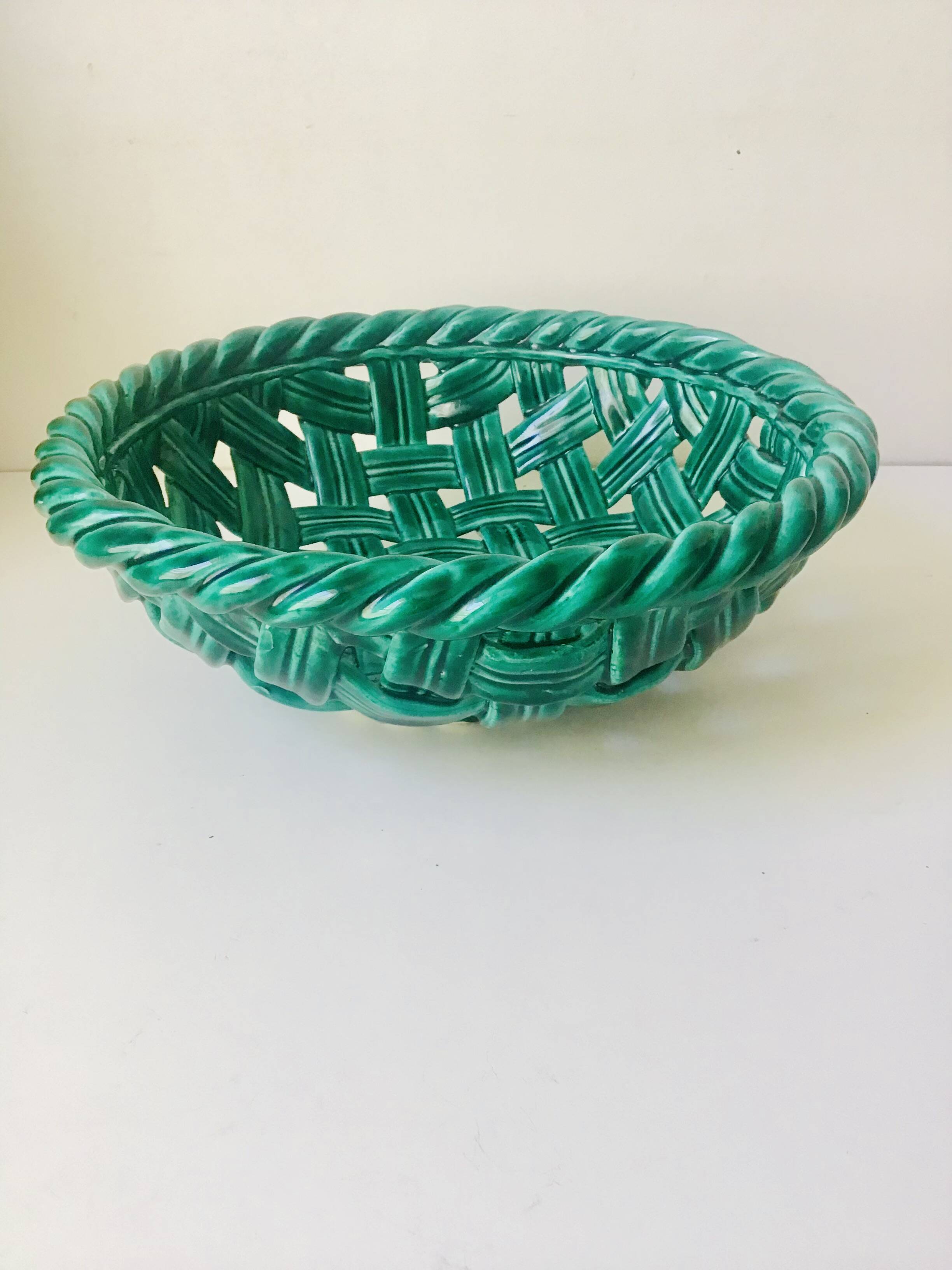 Large green woven ceramic bowl