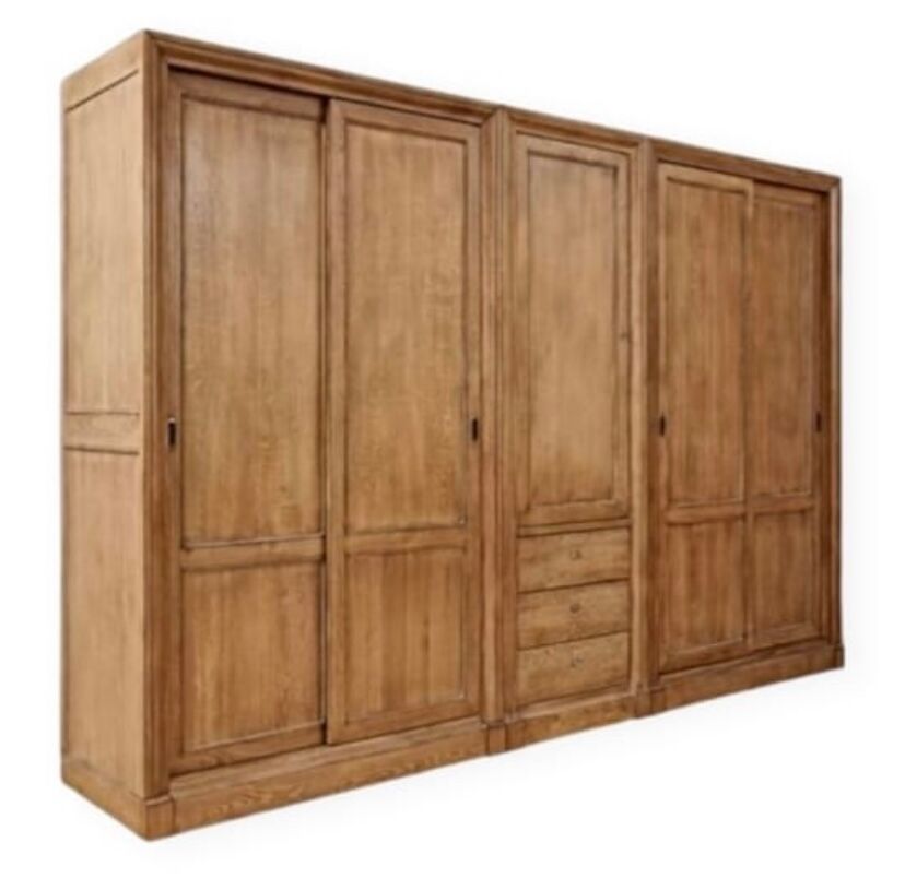 Dressing en bois massif sablé, grande armoire