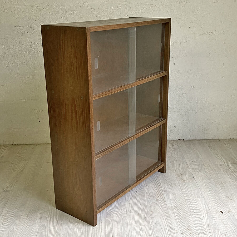 60's Vintage Library