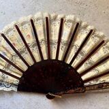 Eventail dentelle vintage